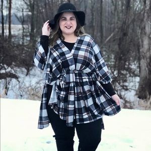 Lularoe Savannah layering piece!